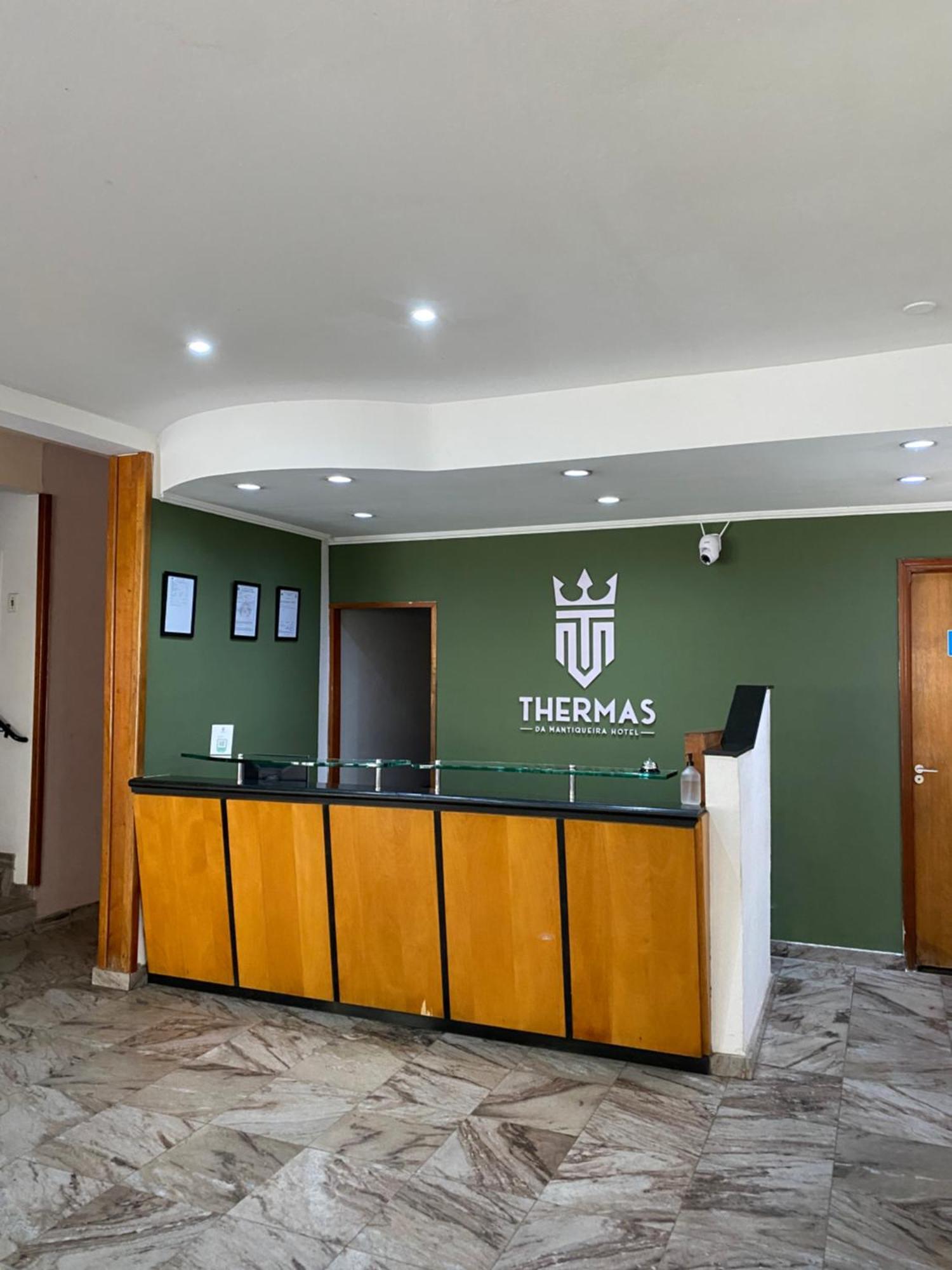 Hotel Thermas Da Mantiqueira - Pocos De Caldas - De Frente Para A Praca Central E Relogio Floral Exterior photo